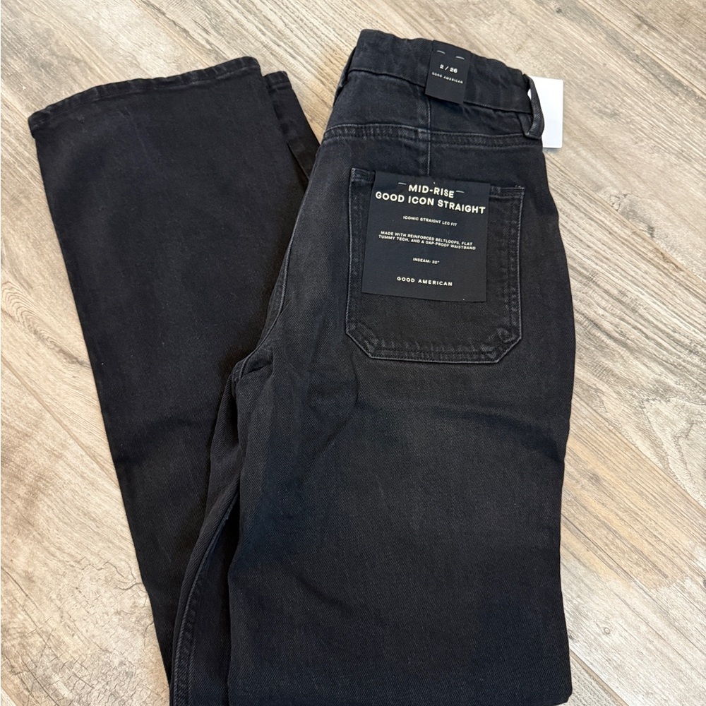 Good American BNWT Carpenter Straight Leg Jeans Black Sz 2/26